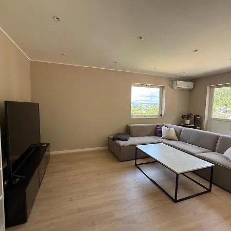 Leilighet Moderne 3-roms Naer Sentrum Bergen