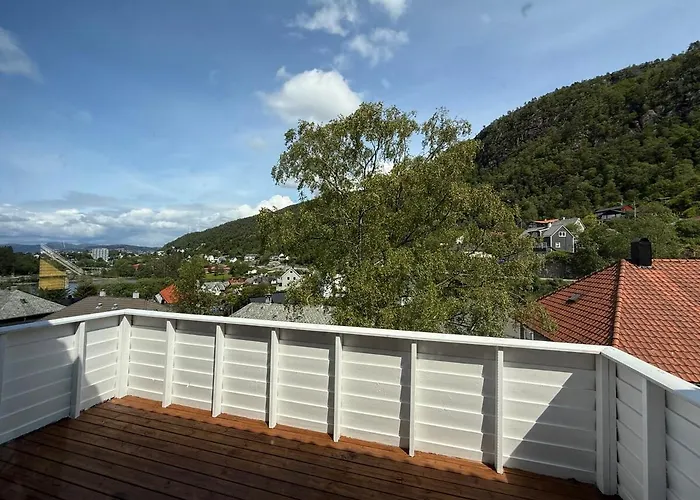 Moderne 3-roms Naer Sentrum Μπέργκεν