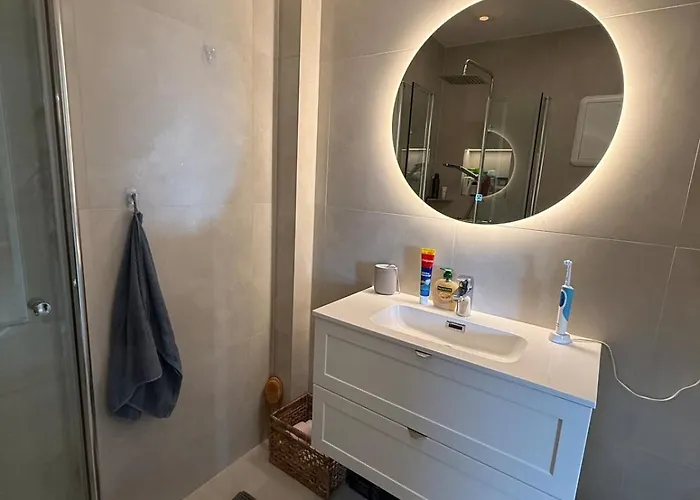 아파트 Moderne 3-roms Naer Sentrum